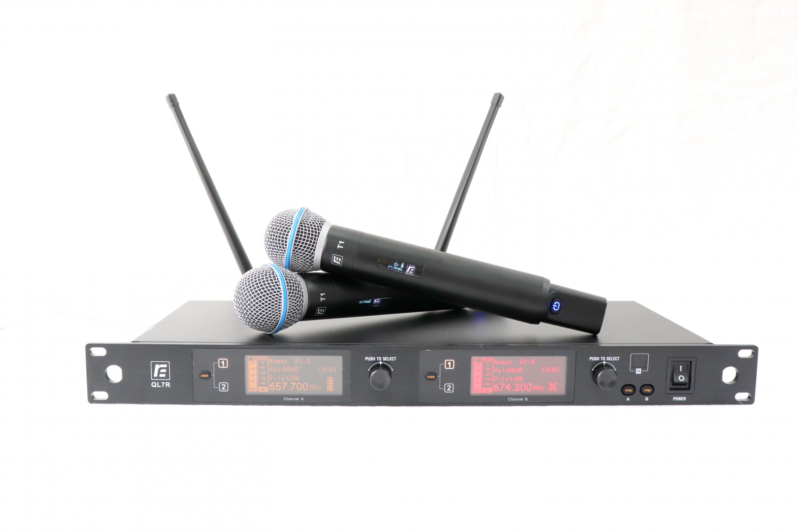 RFIntell QL7R/T1-A 651,800-683,400 МГц 2-канальная радиосистема с 2-мя ручными микрофонами в Тайшете
